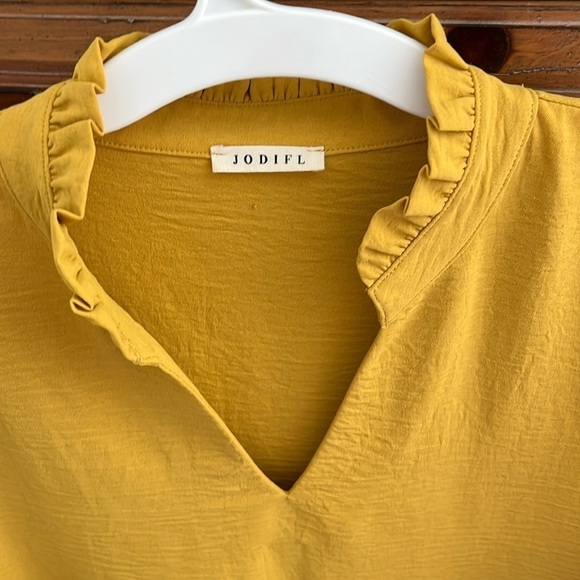 Jodifl Gold Blouse Top Size X-Large - Picture 2 of 7